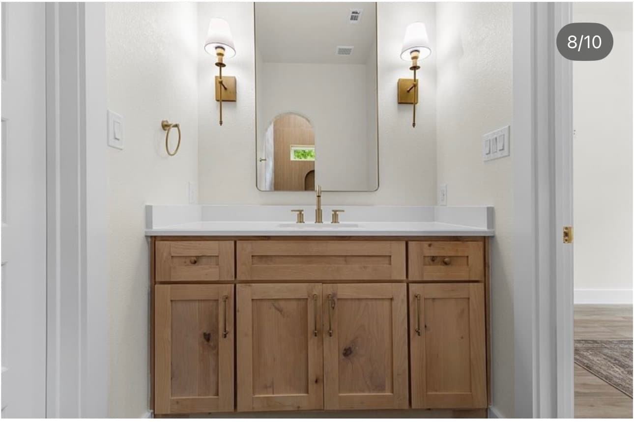 Before-and-after style interior painting result